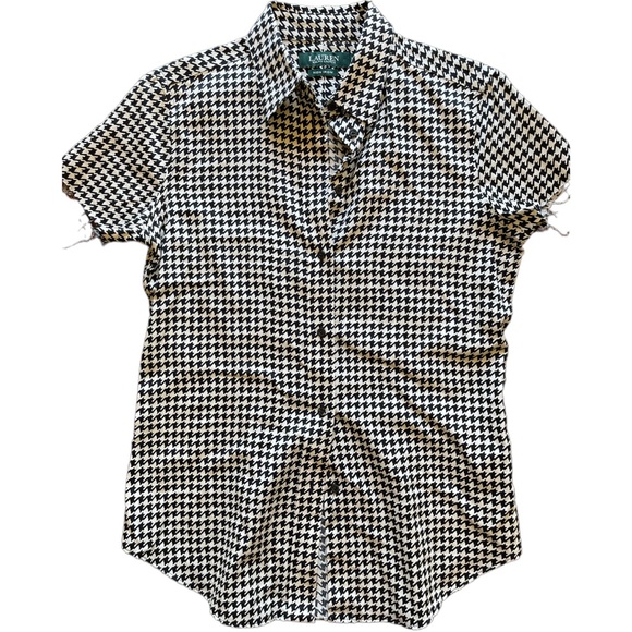 Ralph Lauren women short sleeve button dress shirt in size S. nice frayed detail - Picture 1 of 5